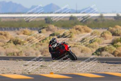 media/Nov-06-2023-Moto Forza (Mon) [[ce023d0744]]/3-Intermediate Group/Session 5 (Turn 4)/